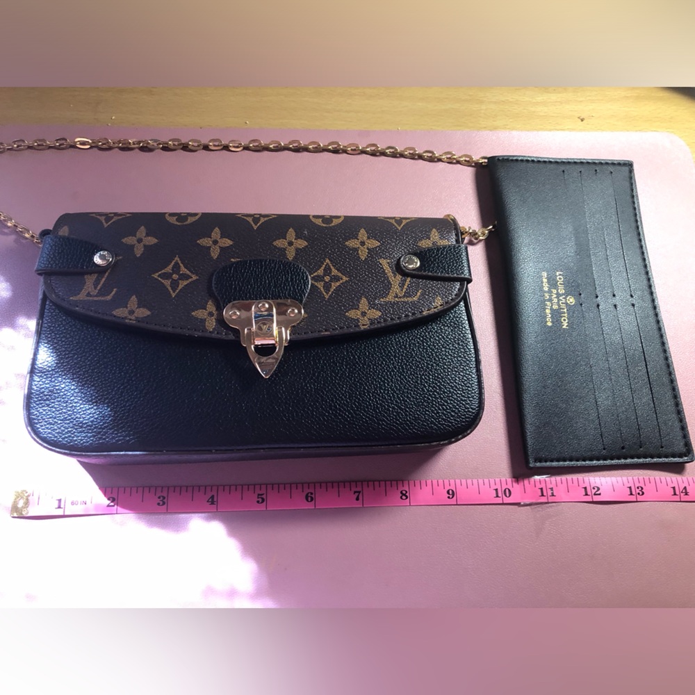 Black & Brown Monogram Shoulder Purse ✨🌹 - Picture 5 of 5